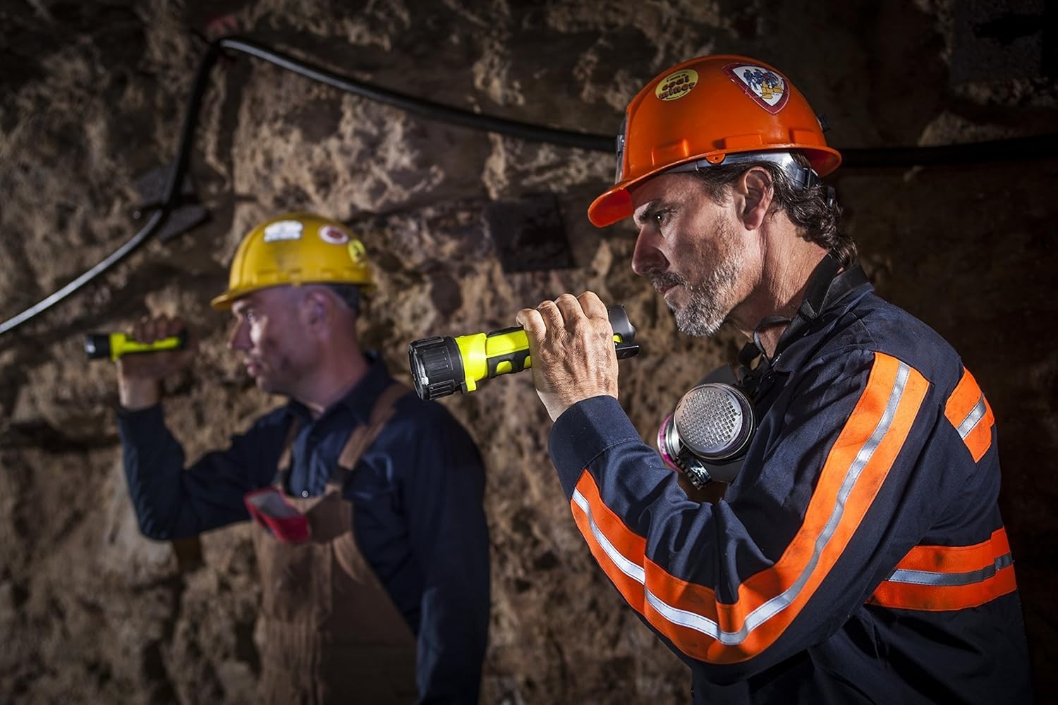 New Rayovac IS3C Pro-Grip Intrinsically Safe 3C Industrial Flashlight
