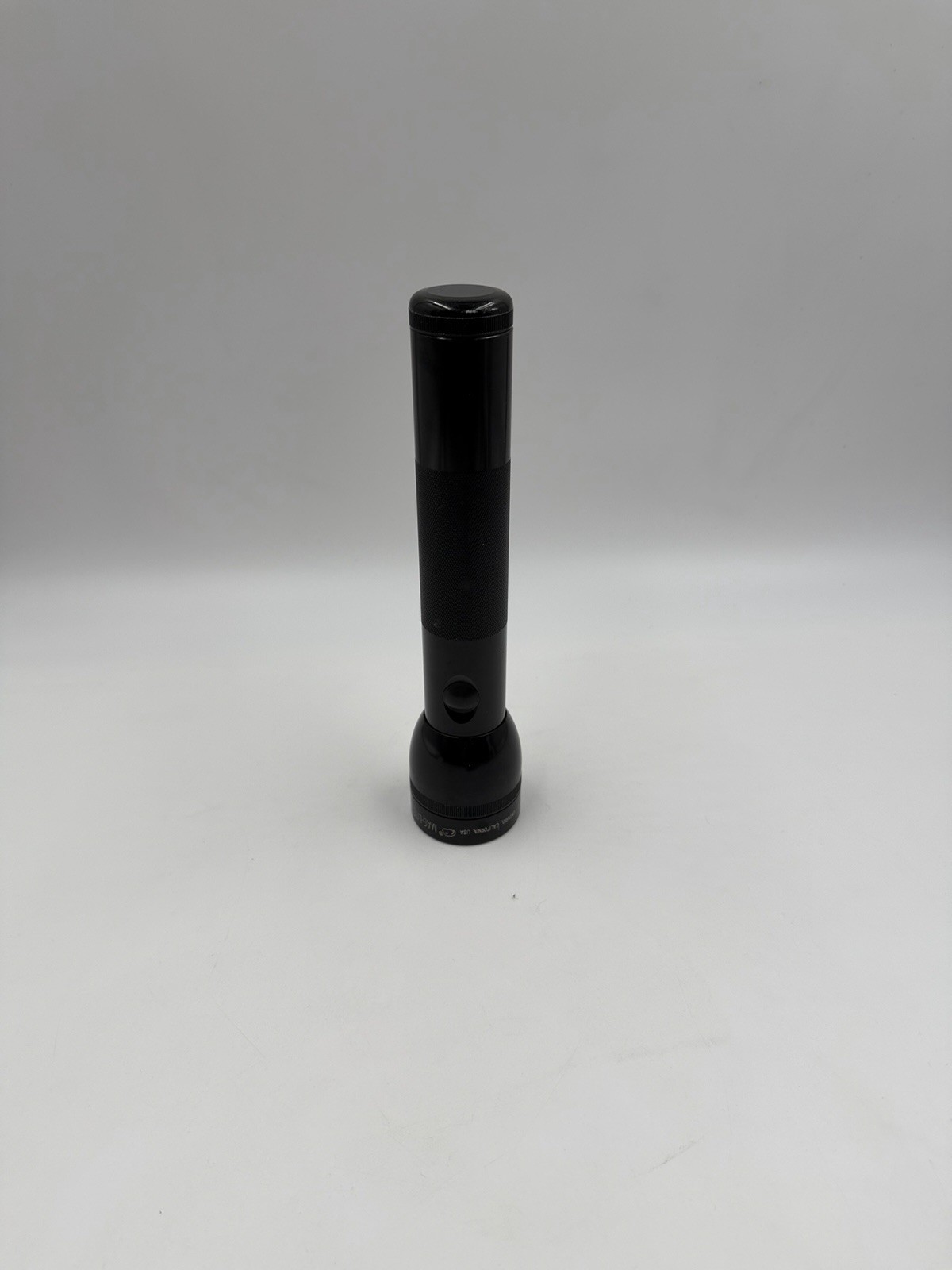 Vintage MAG-LITE 10” Mag Instrument 2 D Cell Black Flashlight Made In Usa Works