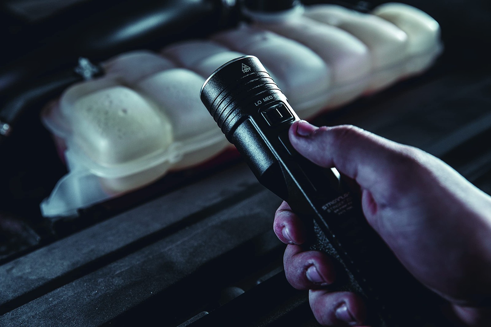 Stinger 2020 High Power Flashlight 2000 Lumens Waterproof Rechargeable 12V DC