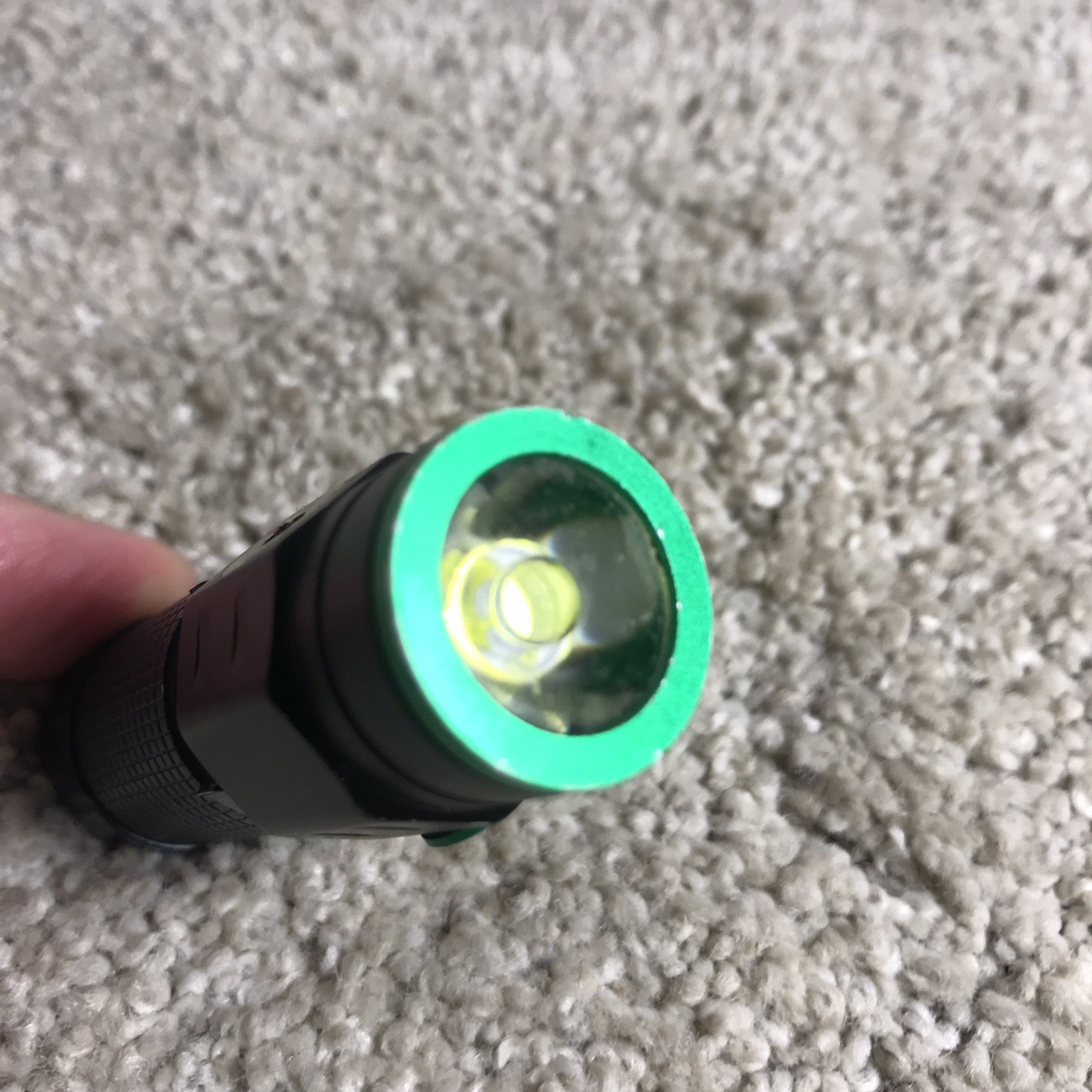 Kodiak KUB Rechargeable Flashlight, 1000 Lumen Compact LED (NO CHARGER, READ)
