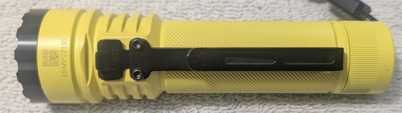 Acebeam E75 High Powered Flashlight – 4000 lumens – Special Edition