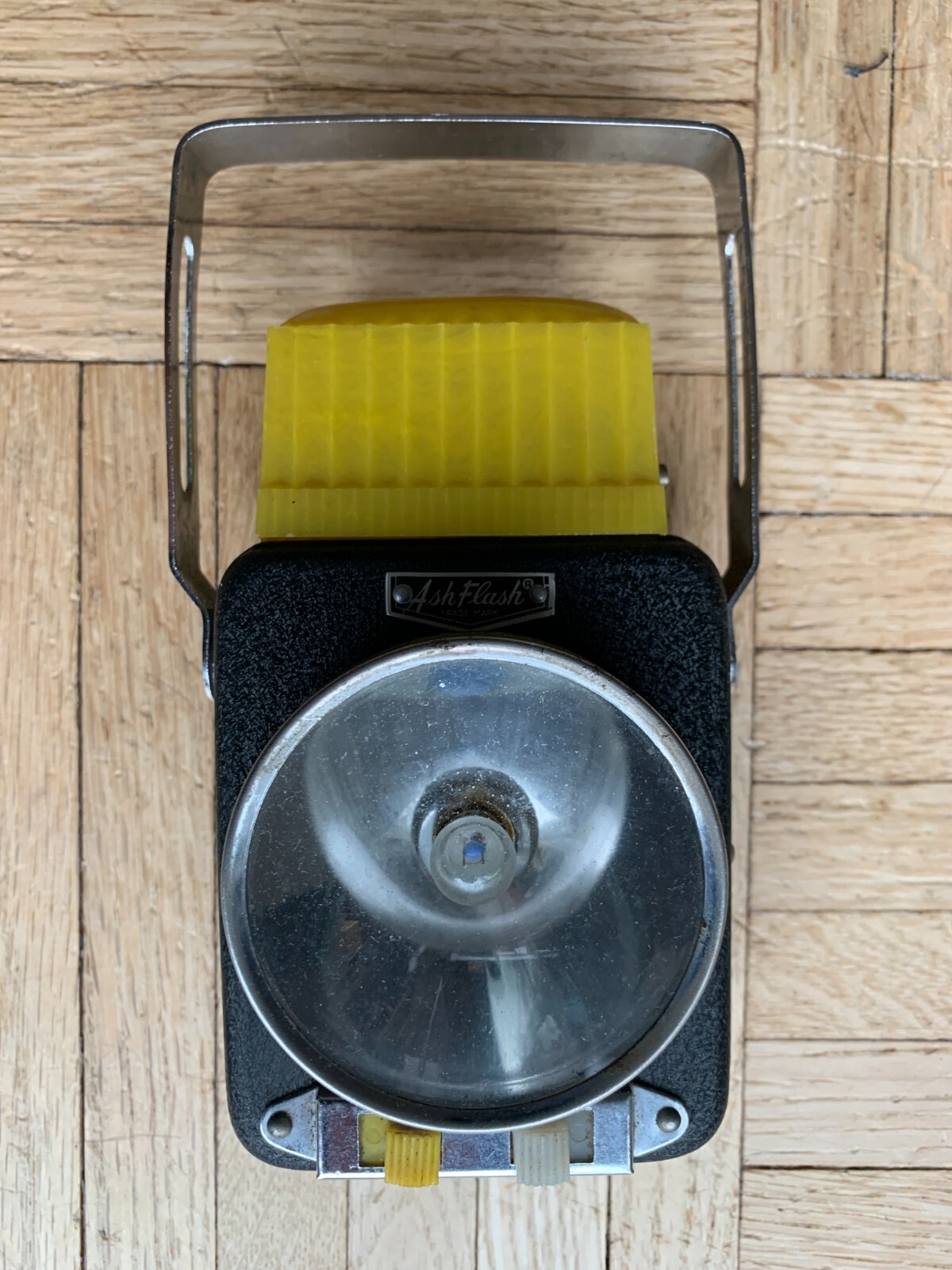 VINTAGE Ash Flash Lantern Style Flashlight Working